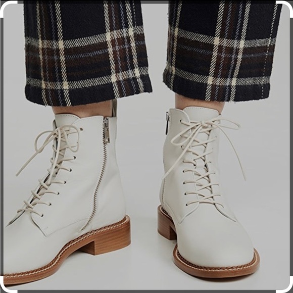 VINCE WOMEN’s NEW CABRIA ANKLE BOOTS off white SIZE 9.5M/EUR 40.5 - Picture 9 of 9